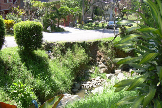 Participativa plan de acción ambiental local –PAAL- Comuna 07 del Municipio de Medellín.